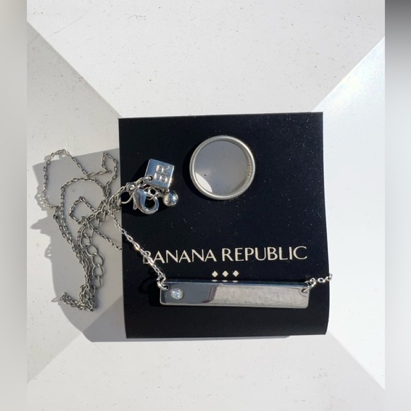 Banana Republic Horizontal Bar Necklace NEW - Picture 6 of 11